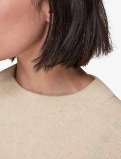 Whistles Crewneck Knitted Cashmere Jumper -Ted Bakee Clothing Shop R03899987 CREAM ALT04