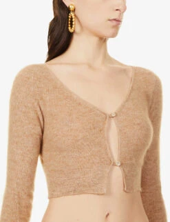 Jacquemus Le Cardigan Alzou V-neck Mohair-blend Cardigan -Ted Bakee Clothing Shop R03972589 BEIGE ALT04