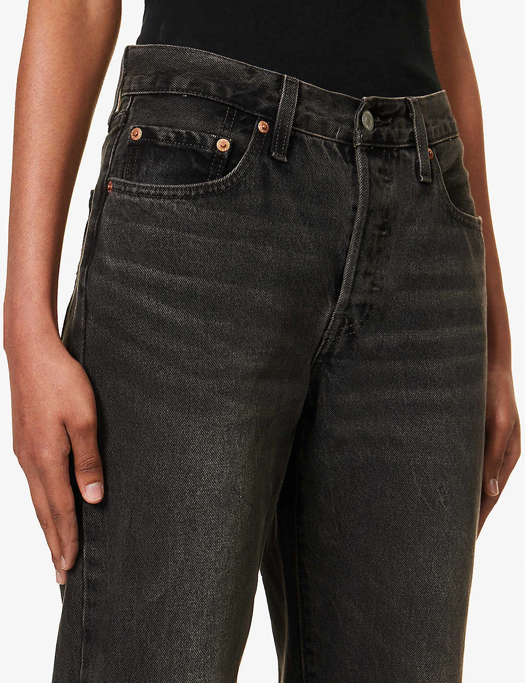 Levis 501 '90s Straight-leg Mid-rise Denim Jeans 5 Levis 501 '90s Straight-leg Mid-rise Denim Jeans - Image 5